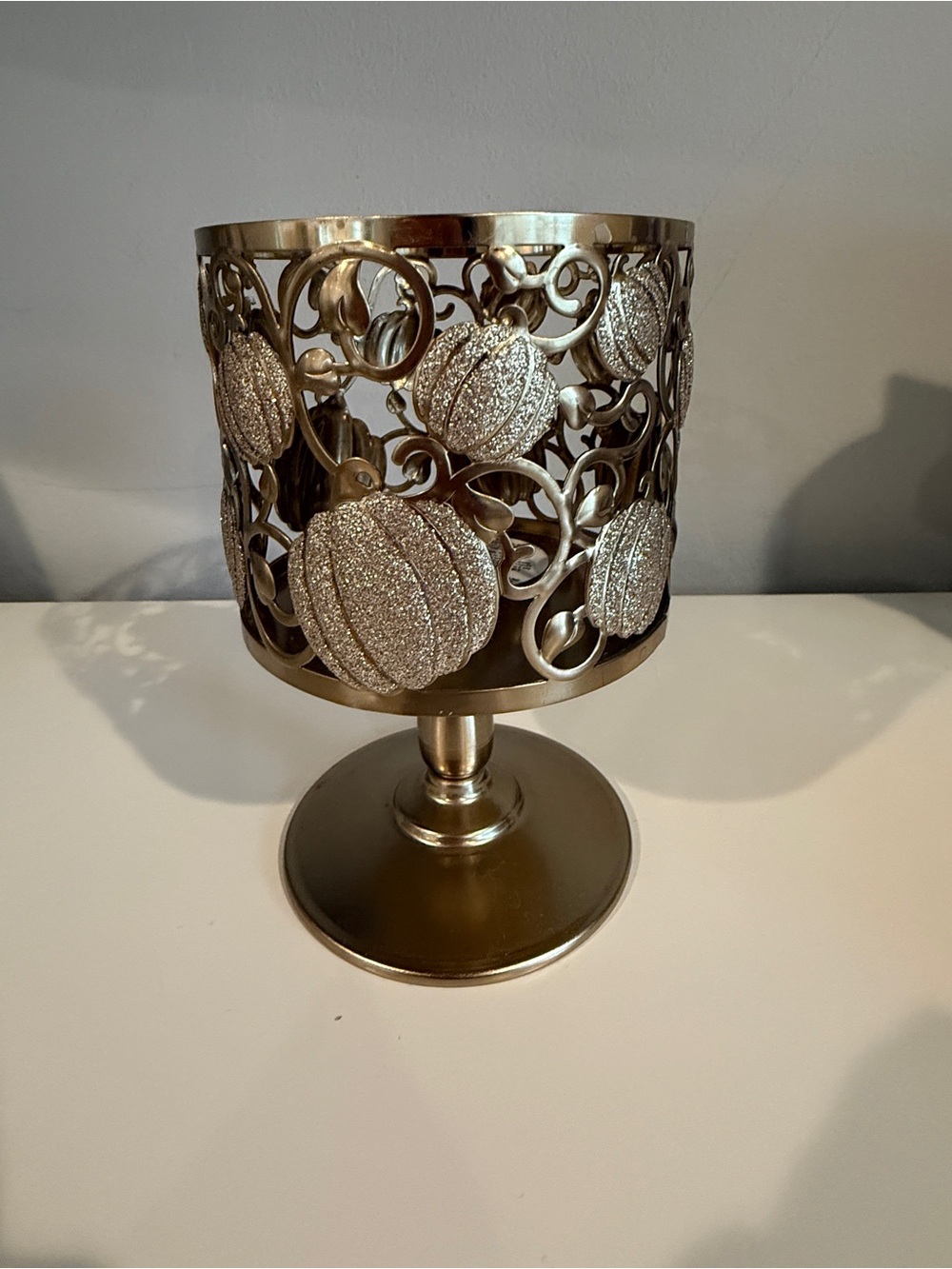 Bath & Body Works Gold Glitter Pumpkin Pedestal Candle Holder